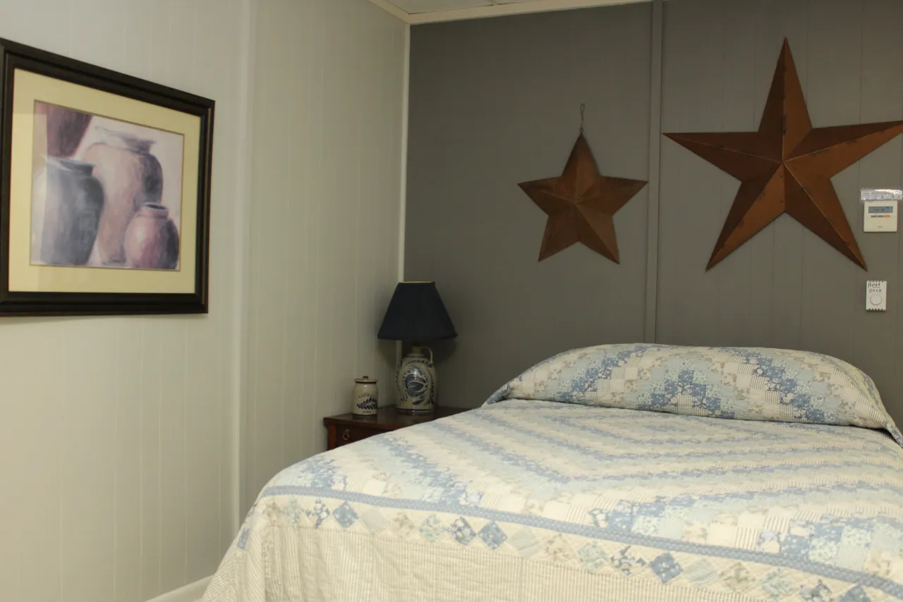 Suite Three — photo 1